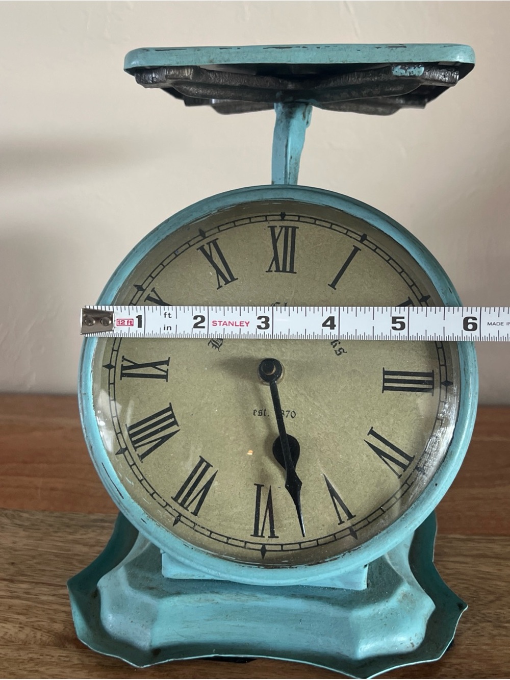 Turquoise Vintage-Style farmhouse decorative Bedford Clockworks scale clock - Picture 4 of 10